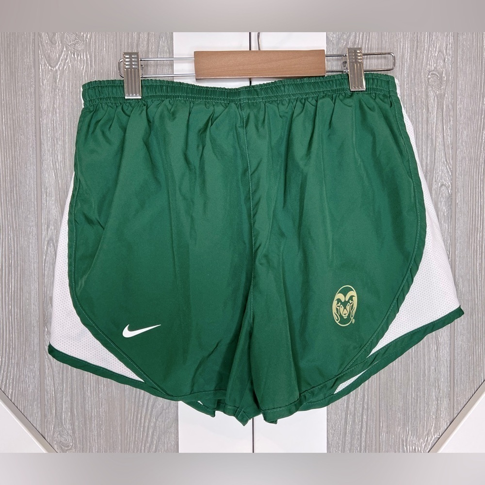 D11.43 Nike Running Shorts Medium